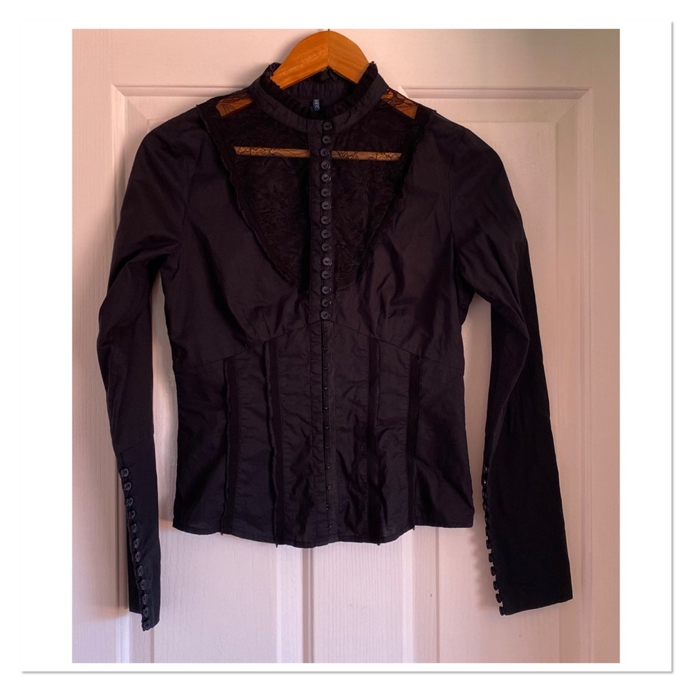 Decjuba Black Victorian Style Blouse - Picture 3 of 4